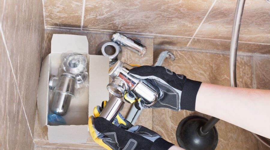 Professional gutter cleaning in Lacota, MI